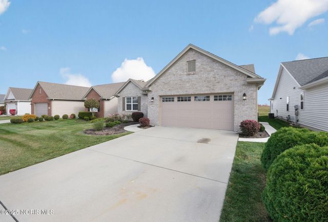 4161 Grande Lake Drive, Maumee, OH 43537