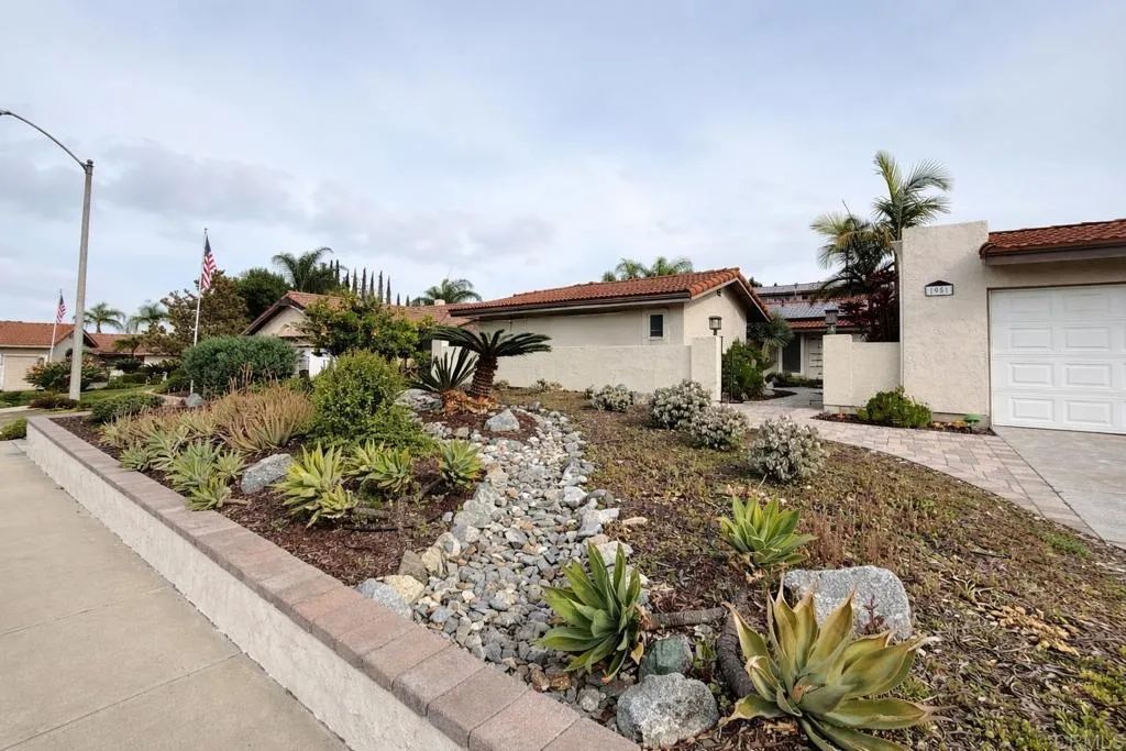 1951 Altozano Drive, El Cajon, CA 92020