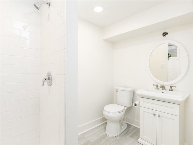 8016 Sunset Circle, Grandview, MO 64030