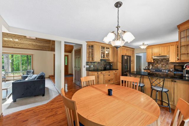 867 Lois Lane, Lino Lakes, MN 55014