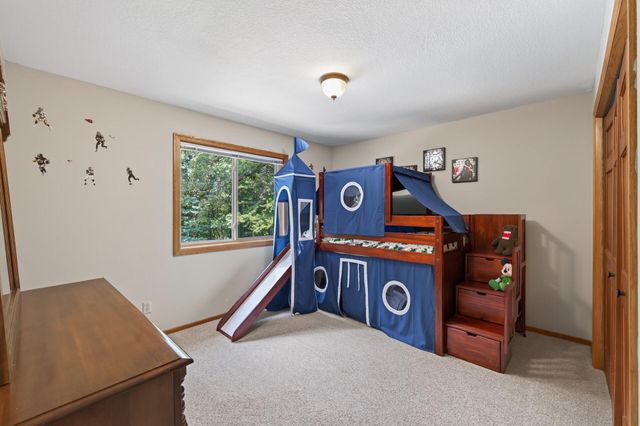 867 Lois Lane, Lino Lakes, MN 55014