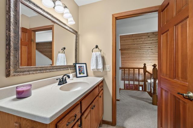 867 Lois Lane, Lino Lakes, MN 55014