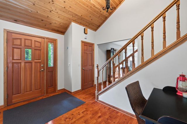 867 Lois Lane, Lino Lakes, MN 55014