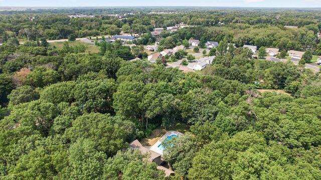 867 Lois Lane, Lino Lakes, MN 55014