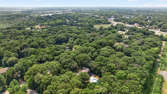 867 Lois Lane, Lino Lakes, MN 55014