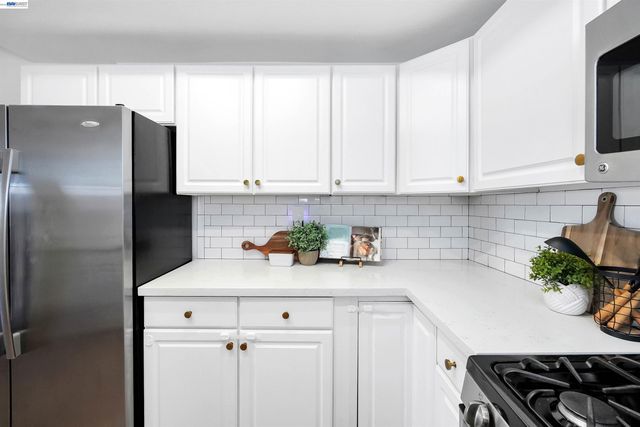 4184 Torrey Pine Way, Livermore, CA 94550