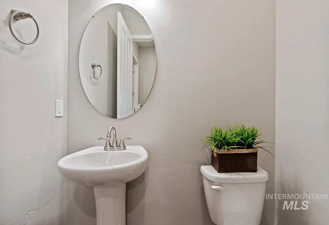 12124 W Kind Ln, Kuna, ID 83634