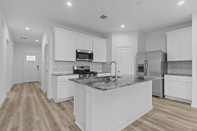 1030 River Coral, Alvin, TX 77511