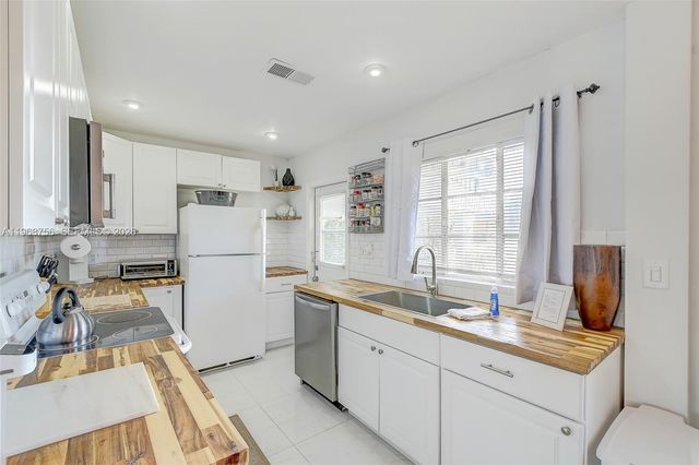1138 Harbor Drive, Fort Myers, FL 33917