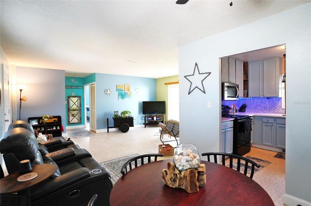 2351 EASY STREET, Port Charlotte, FL 33952