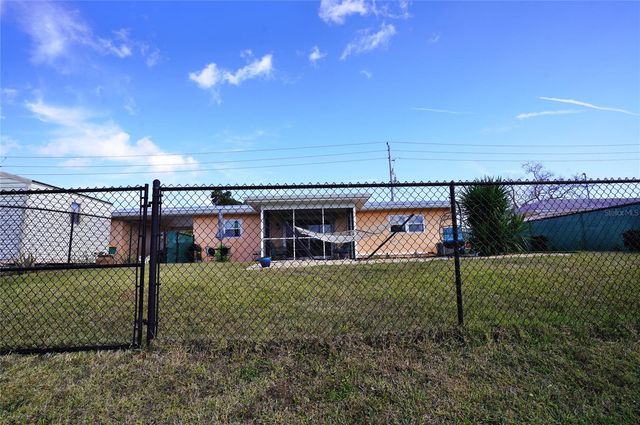 2351 EASY STREET, Port Charlotte, FL 33952