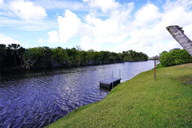 2351 EASY STREET, Port Charlotte, FL 33952