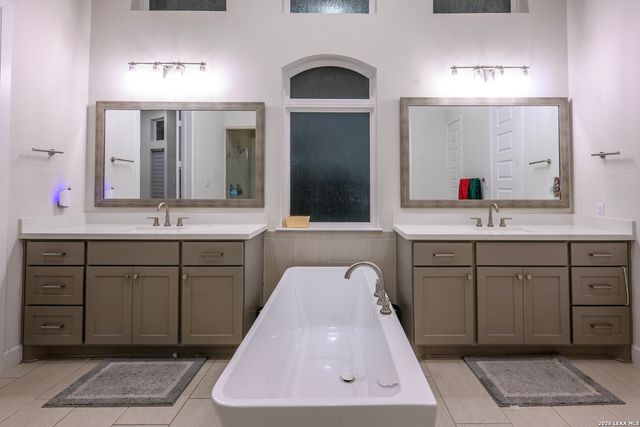 1306 DECANTER DR, New Braunfels, TX 78132