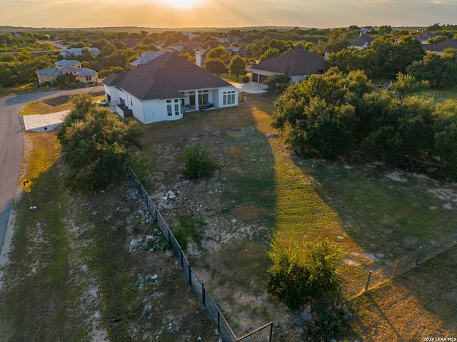 1306 DECANTER DR, New Braunfels, TX 78132