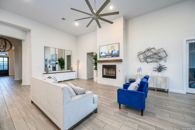 1306 DECANTER DR, New Braunfels, TX 78132