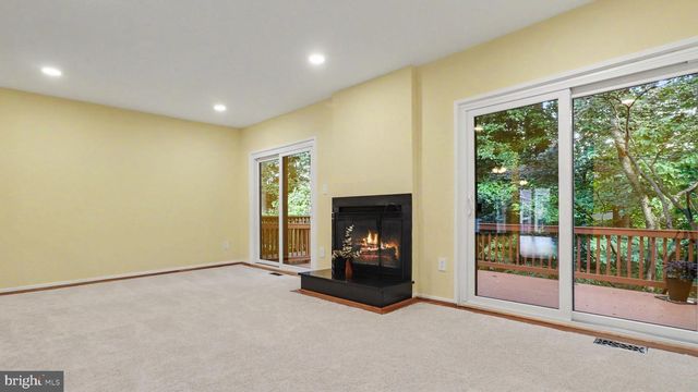 10719 MIST HAVEN TER, Rockville, MD 20852