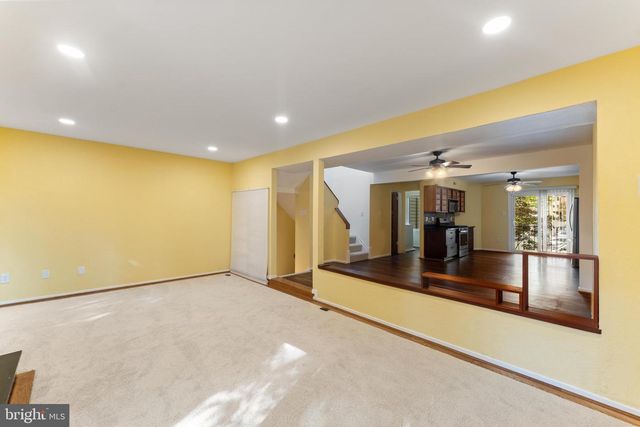 10719 MIST HAVEN TER, Rockville, MD 20852