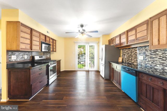 10719 MIST HAVEN TER, Rockville, MD 20852