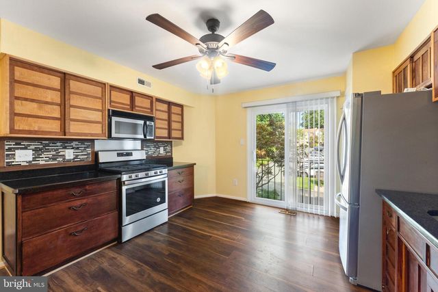 10719 MIST HAVEN TER, Rockville, MD 20852