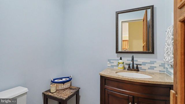 10719 MIST HAVEN TER, Rockville, MD 20852