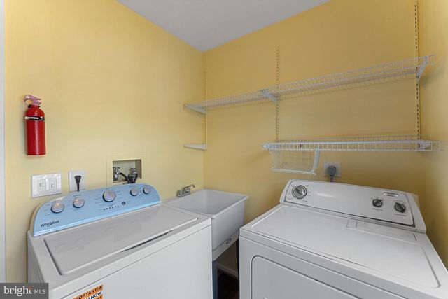 10719 MIST HAVEN TER, Rockville, MD 20852