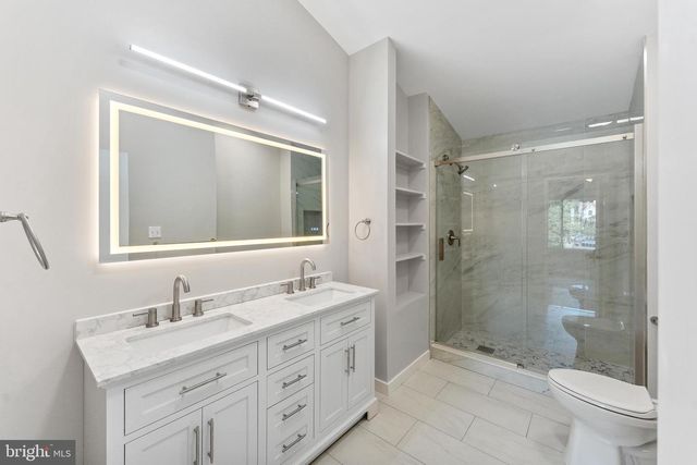 10719 MIST HAVEN TER, Rockville, MD 20852