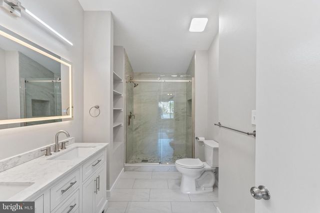 10719 MIST HAVEN TER, Rockville, MD 20852