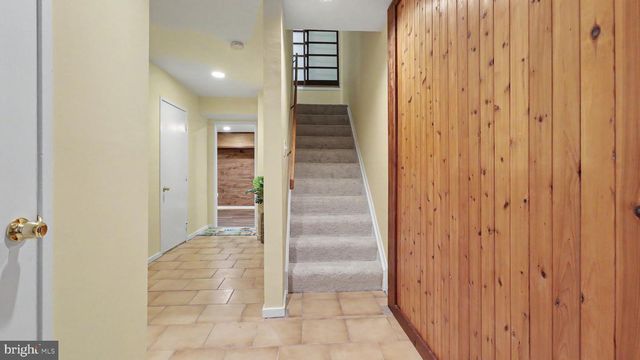 10719 MIST HAVEN TER, Rockville, MD 20852