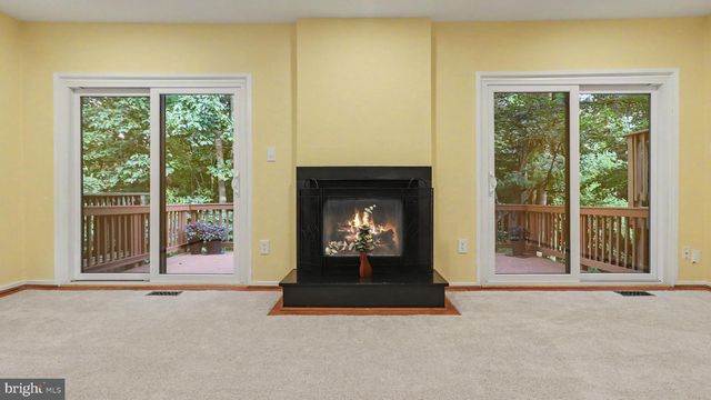 10719 MIST HAVEN TER, Rockville, MD 20852