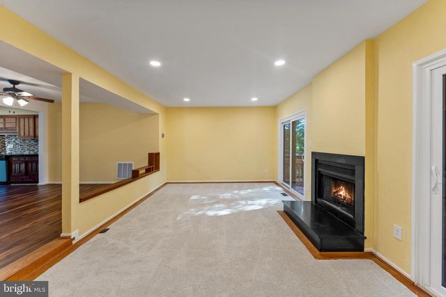 10719 MIST HAVEN TER, Rockville, MD 20852