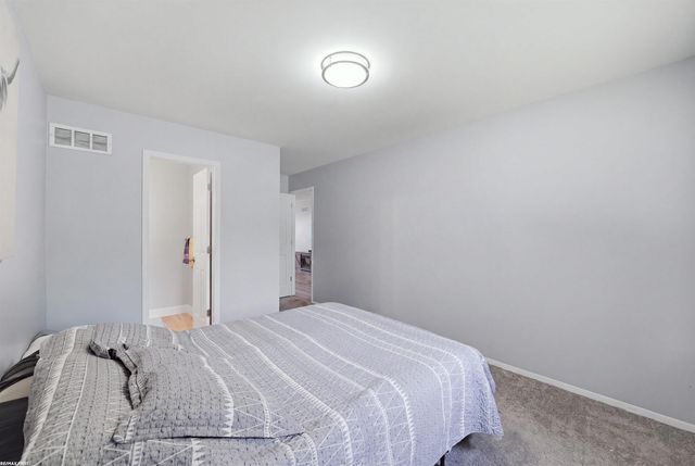 38551 Palm Meadow Drive, Clinton Twp, MI 48036