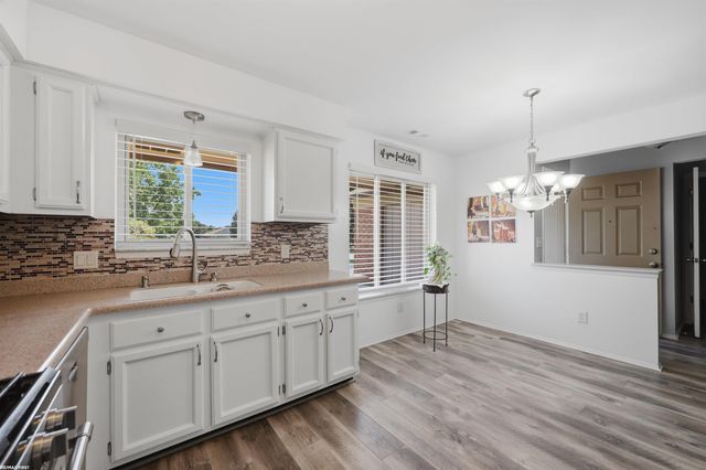 38551 Palm Meadow Drive, Clinton Twp, MI 48036