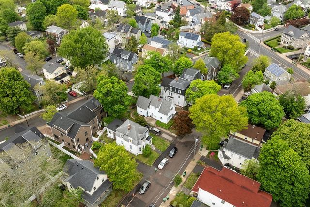 17 Sharon St, Medford, MA 02155