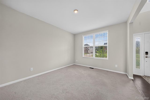 4160 Walcott Drive, Orion Charter Township, MI 48359