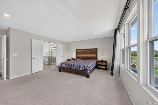 4160 Walcott Drive, Orion Charter Township, MI 48359