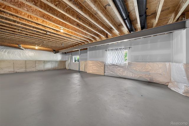 4160 Walcott Drive, Orion Charter Township, MI 48359