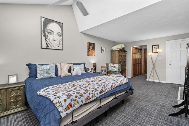 28 Pemberton St B, Walpole, MA 02081