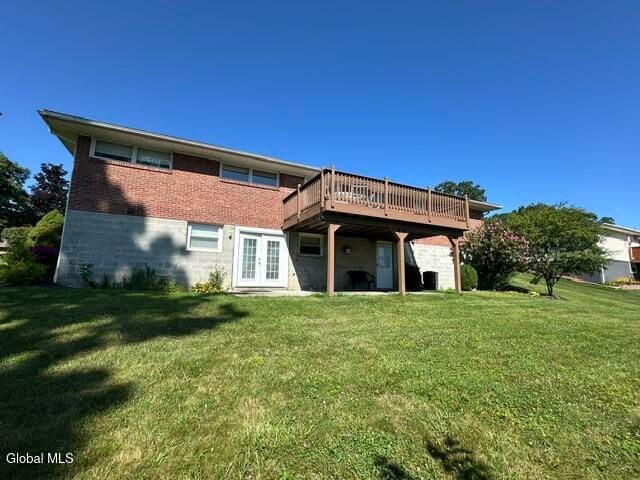 88 Woodlawn Drive, Ravena, NY 12143