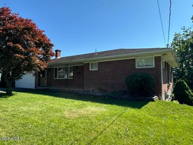 88 Woodlawn Drive, Ravena, NY 12143