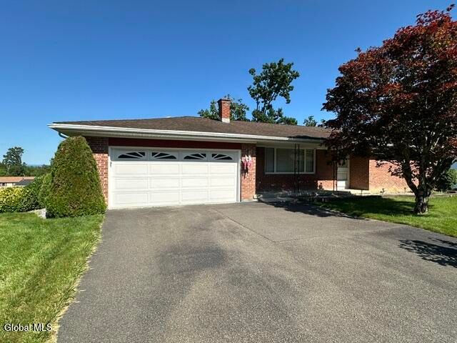 88 Woodlawn Drive, Ravena, NY 12143