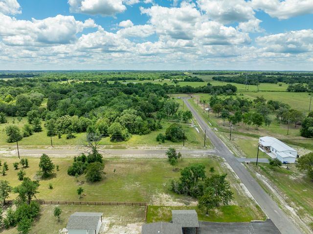 10649 Atakapan Trail, Bedias, TX 77831