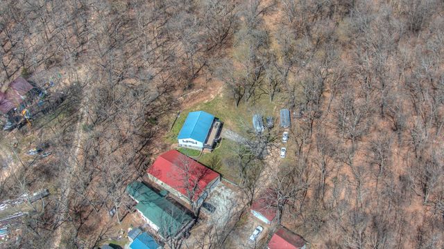 23571 S 624 Road, Wyandotte, OK 74370