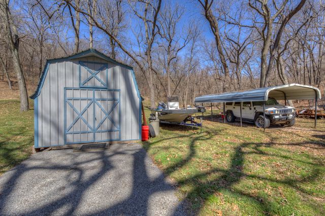 23571 S 624 Road, Wyandotte, OK 74370