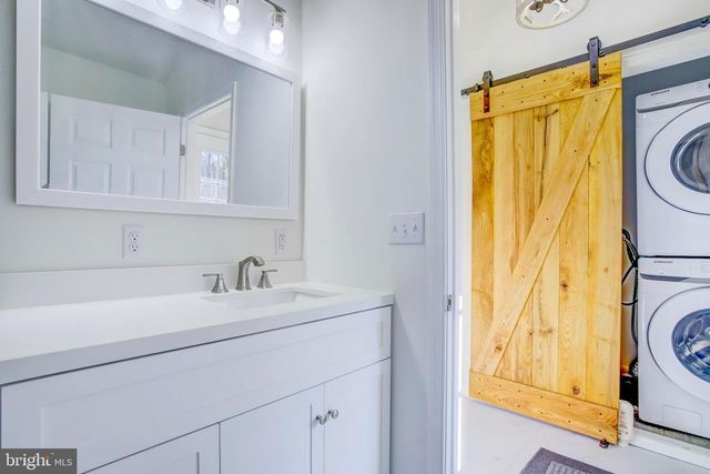 2229 HUDSON RD, Cambridge, MD 21613