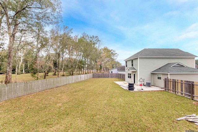 39163 Prairie South Dr, Gonzales, LA 70737