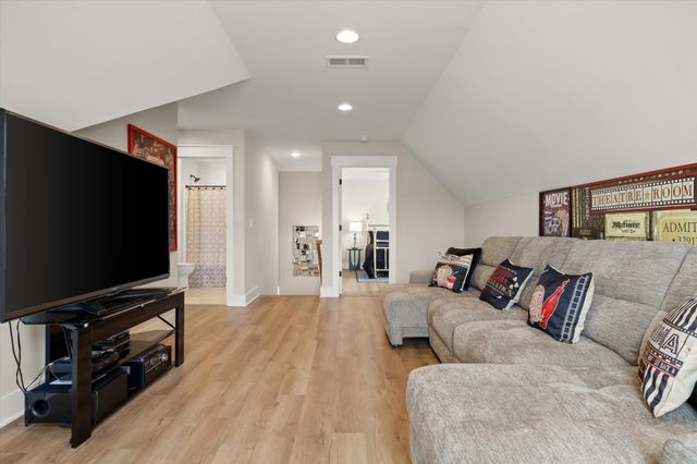 7545 Paxton Cir, Hixson, TN 37343