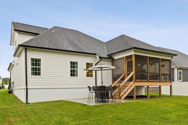 7545 Paxton Cir, Hixson, TN 37343