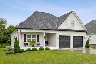 7545 Paxton Cir, Hixson, TN 37343