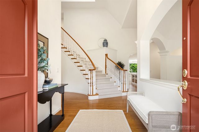 26207 NE 34th Street, Redmond, WA 98053