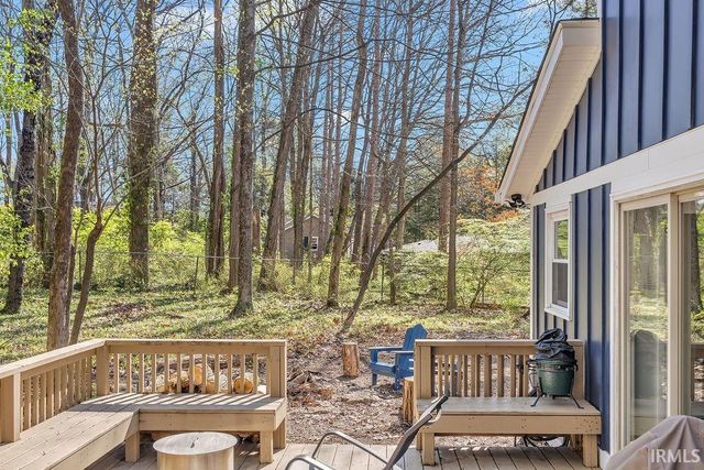 2715 E Bluff Court, Bloomington, IN 47401